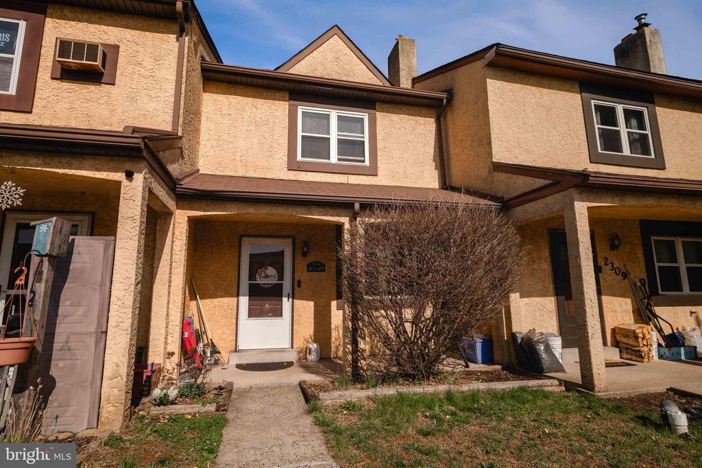 2308 Walnut Ridge Dr