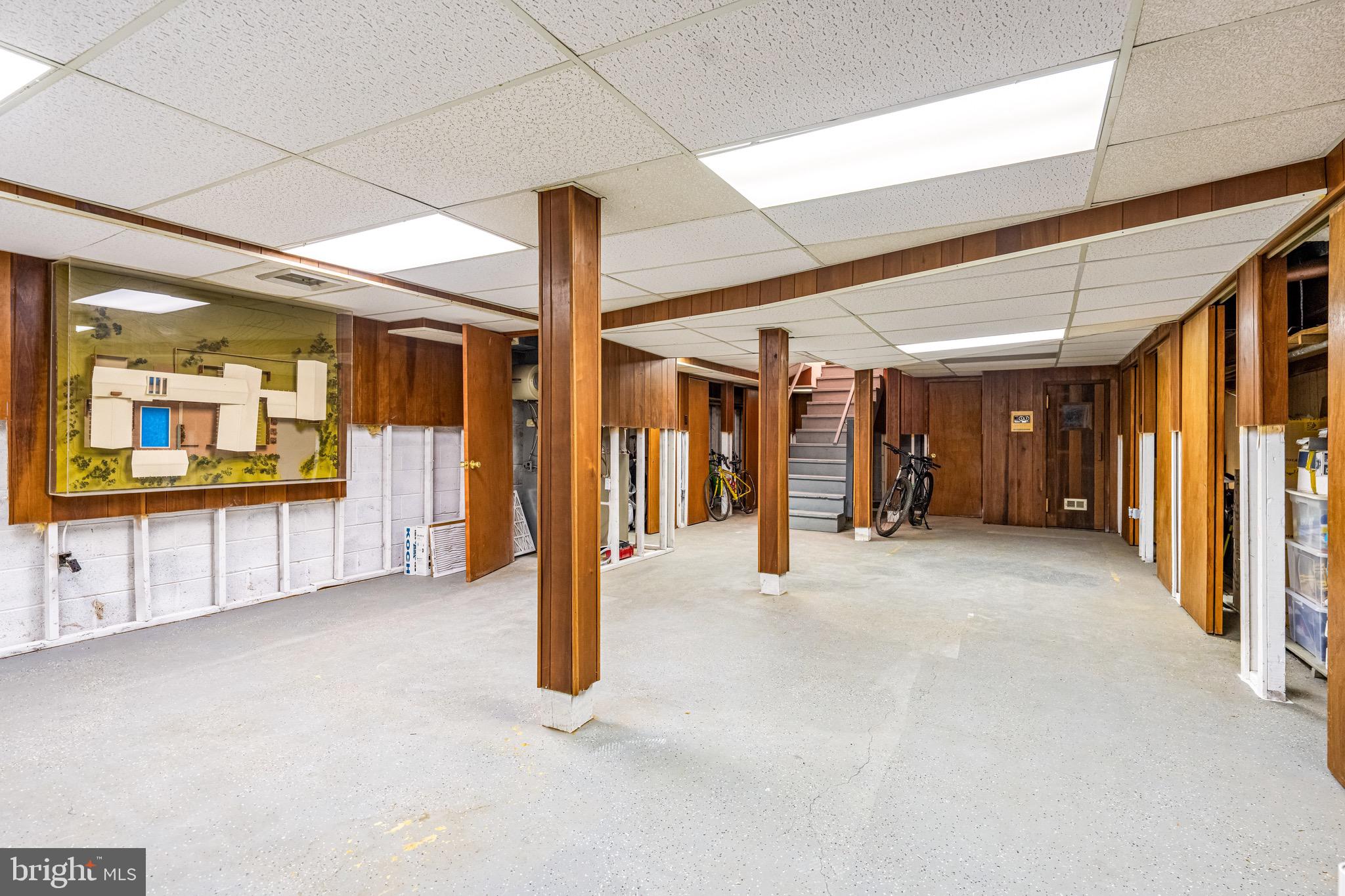 708 Righters Mill Rd