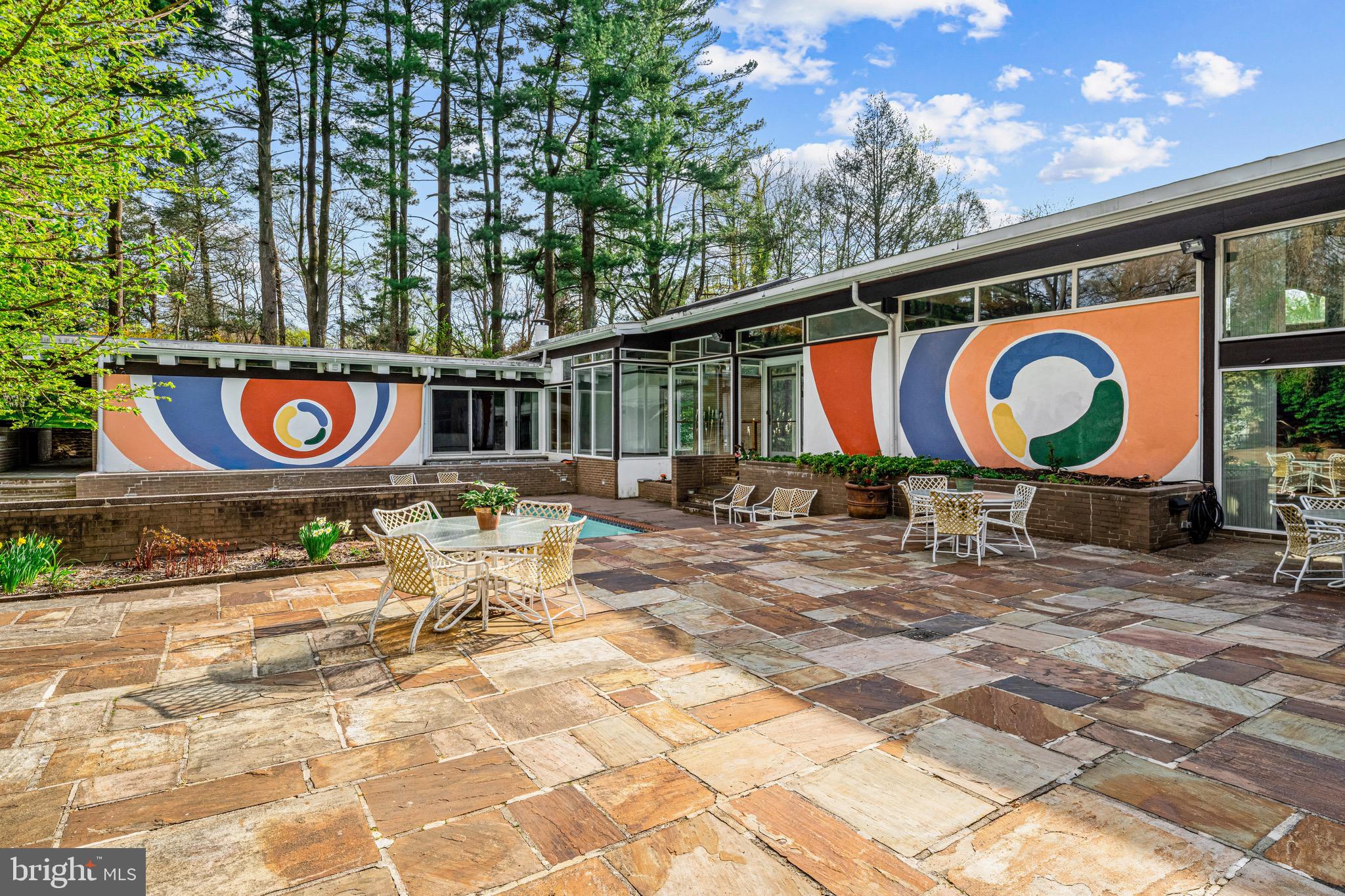 708 Righters Mill Rd