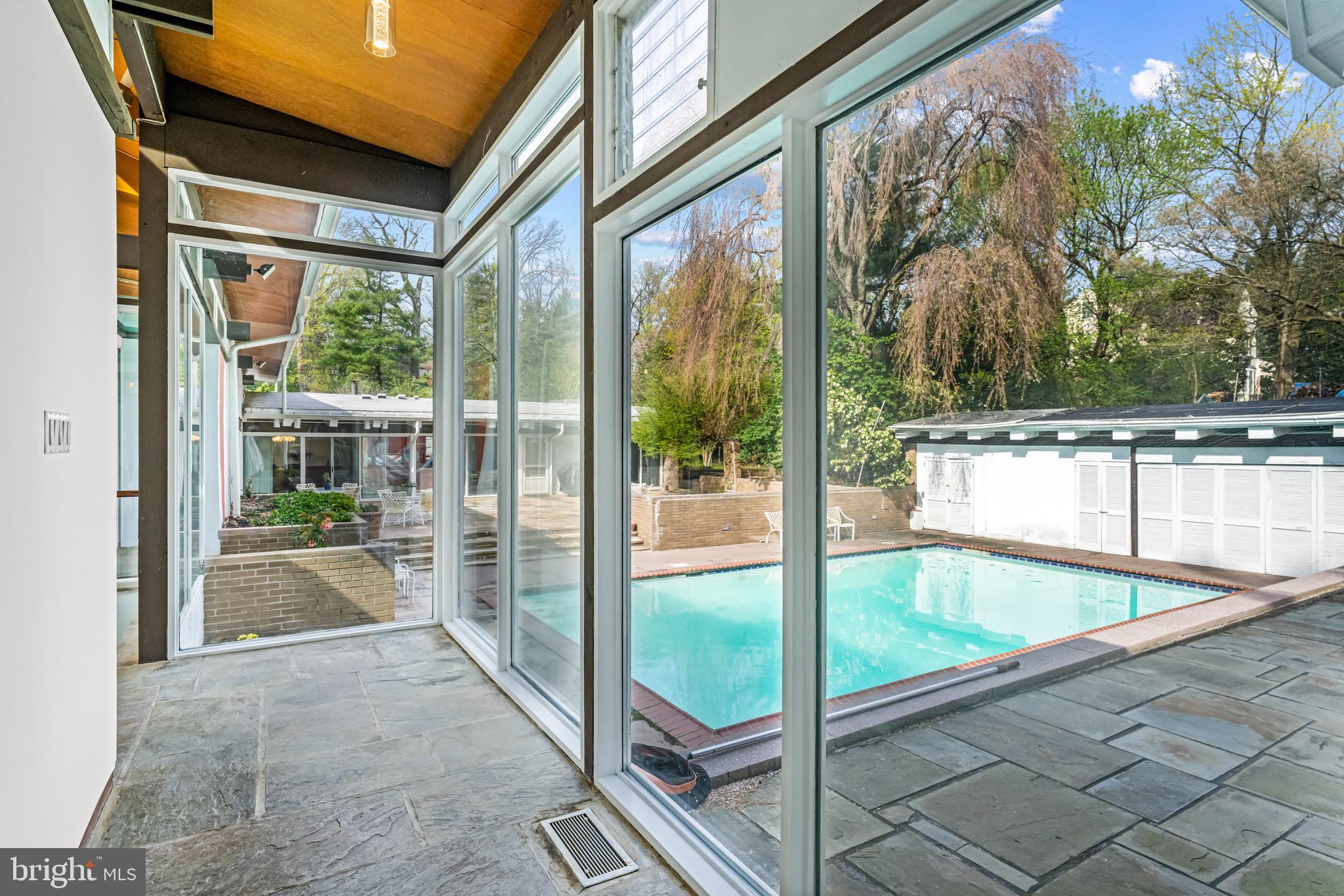 708 Righters Mill Rd