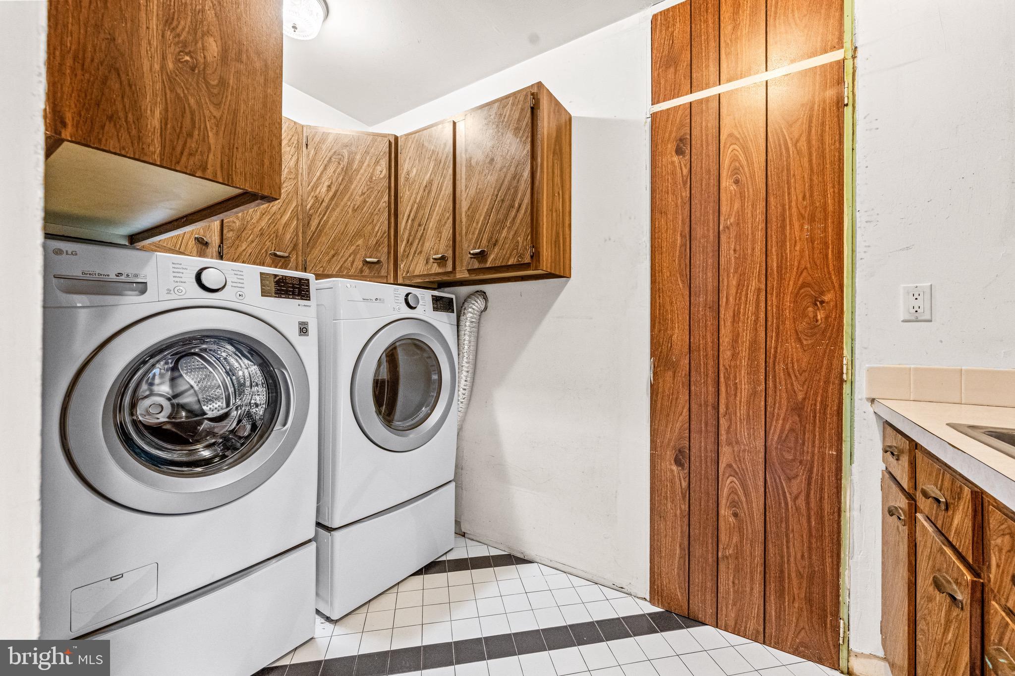 708 Righters Mill Rd