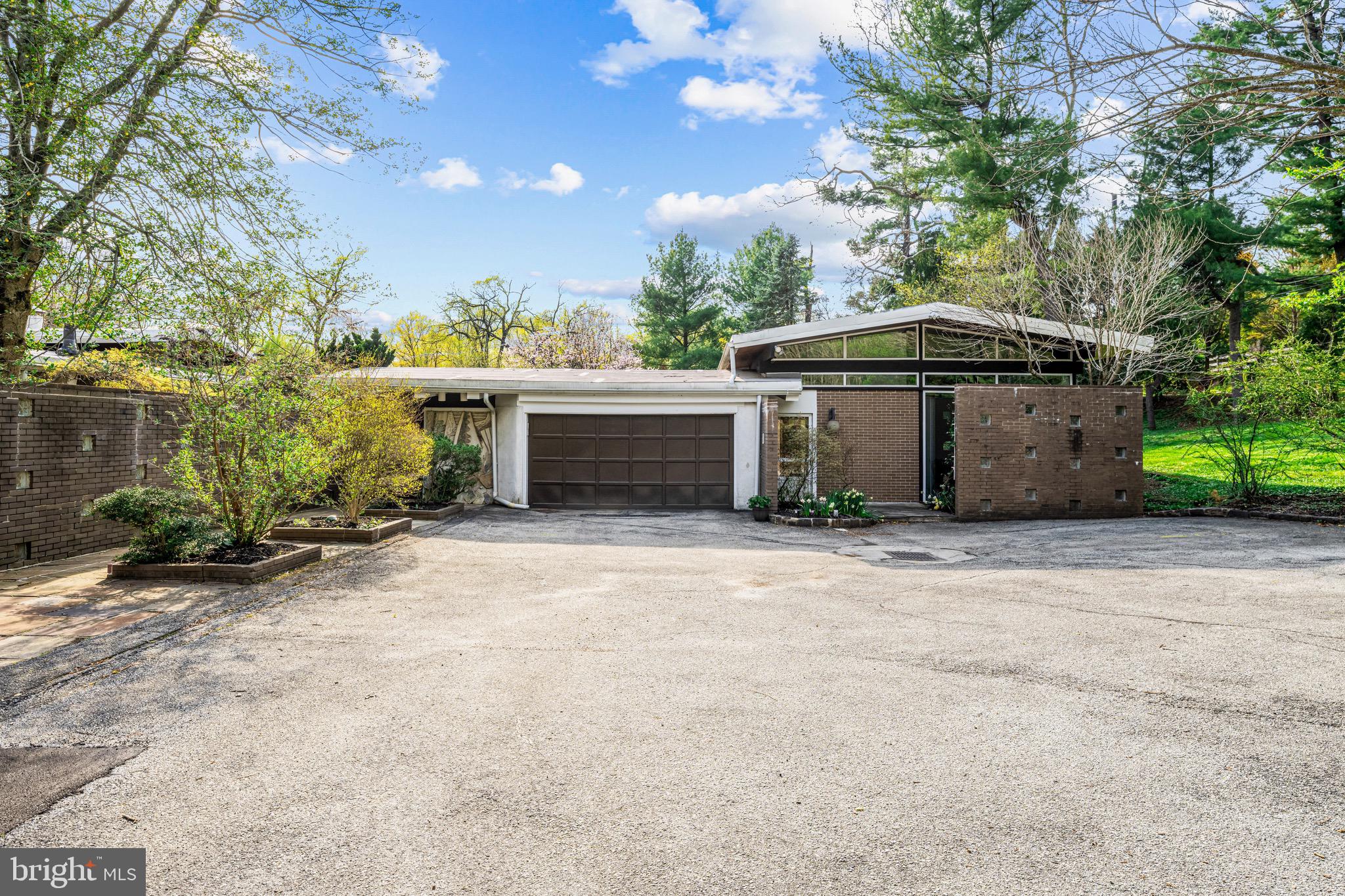 708 Righters Mill Rd