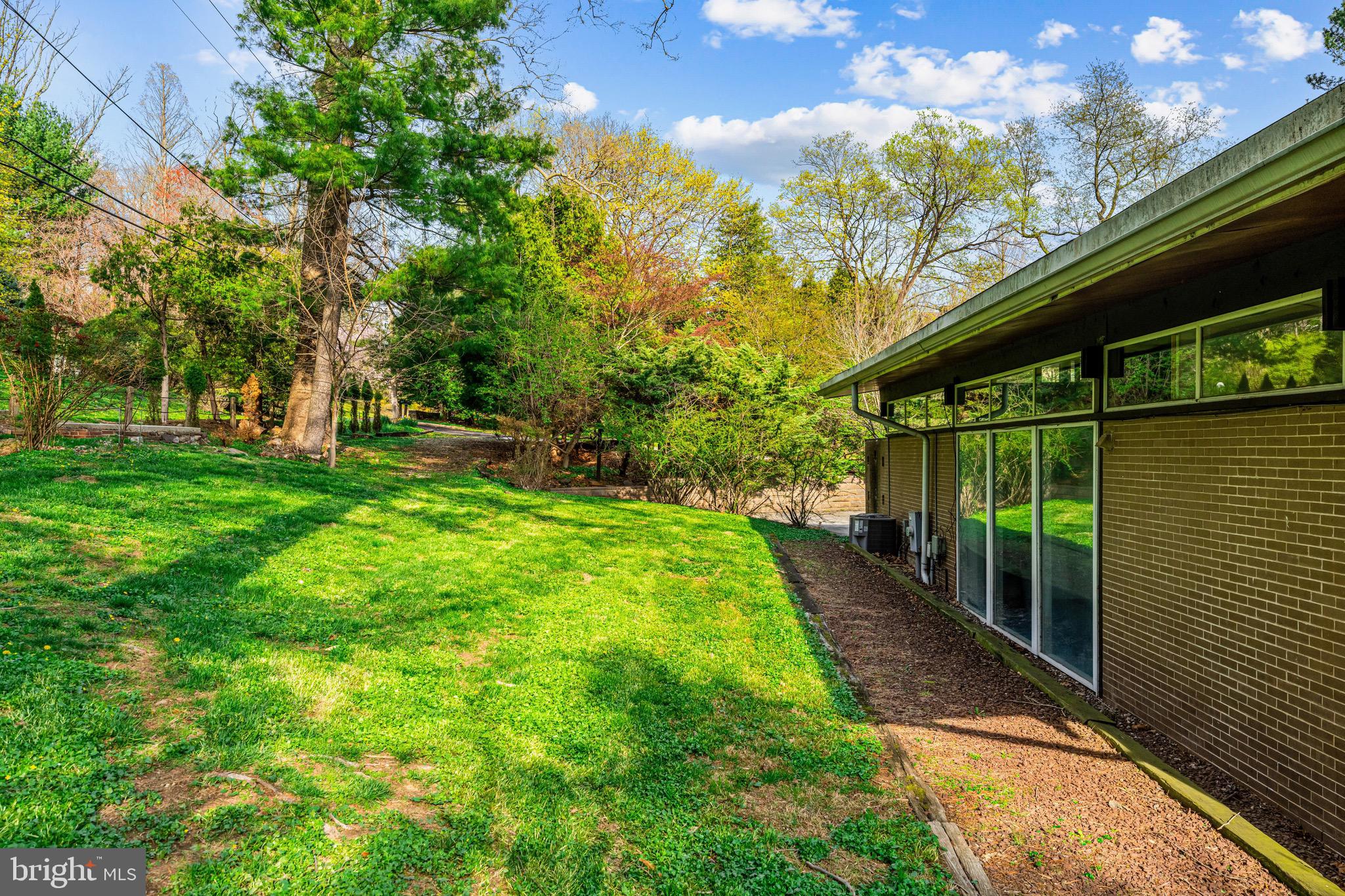 708 Righters Mill Rd