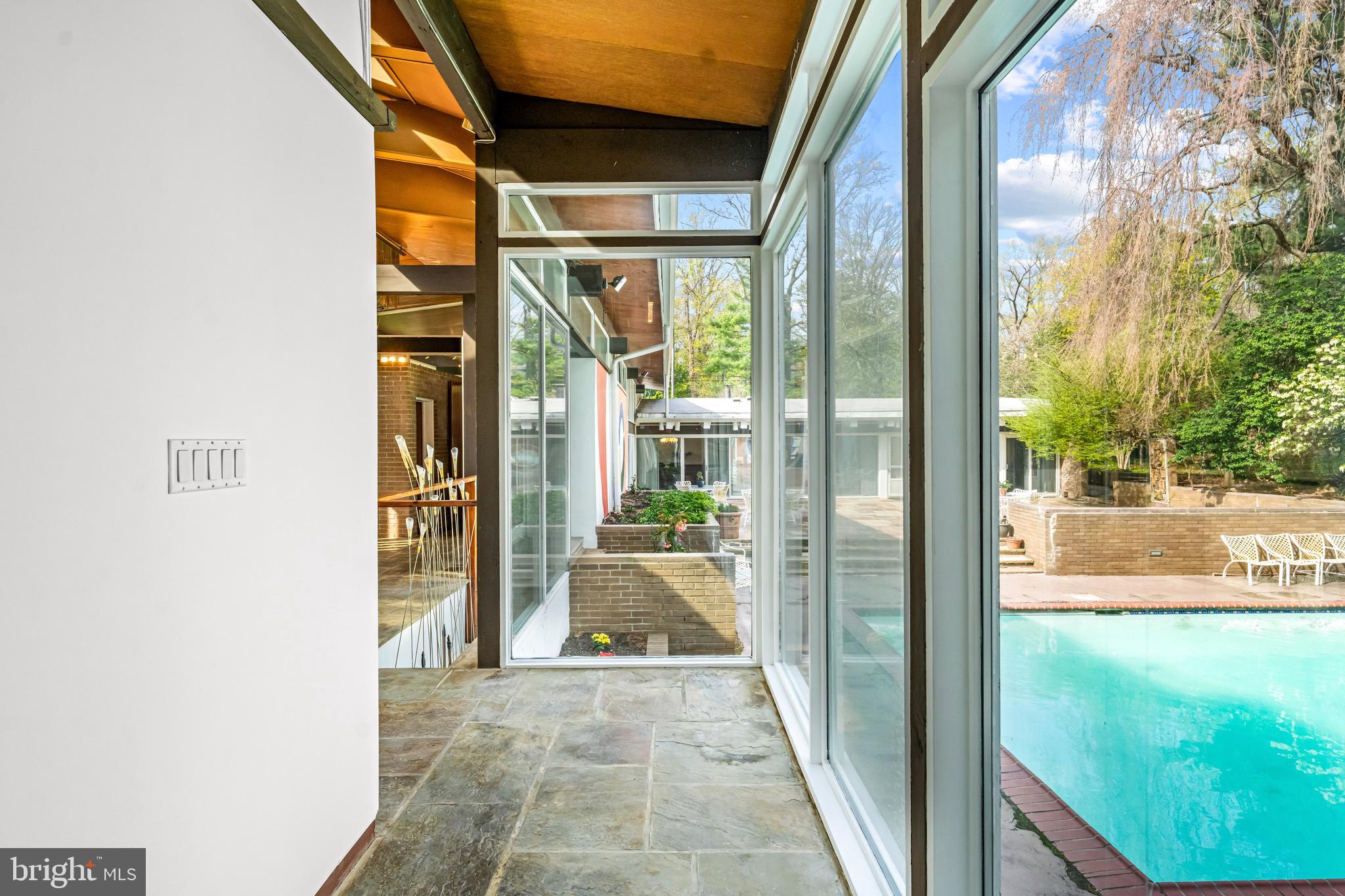 708 Righters Mill Rd