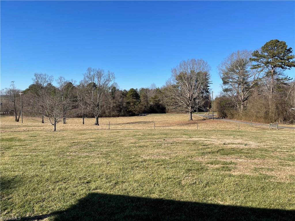 1732 Cedar Forest Road