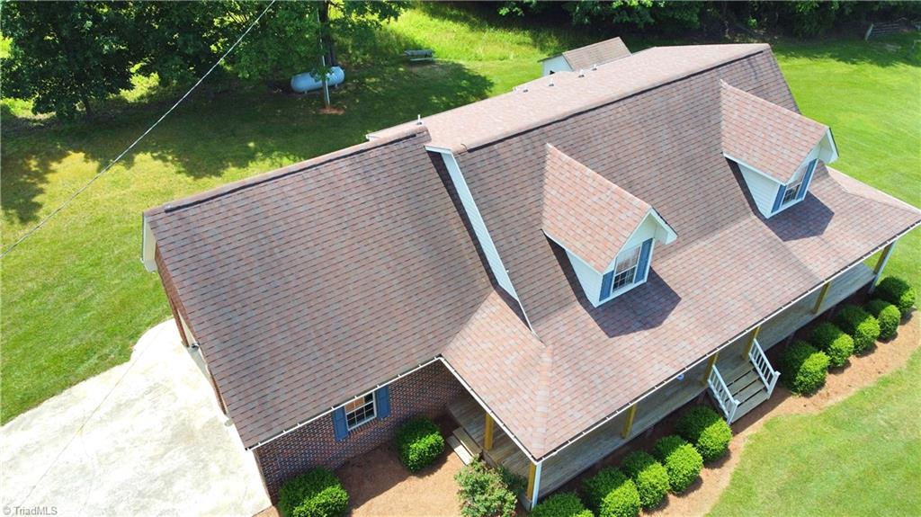 1732 Cedar Forest Road