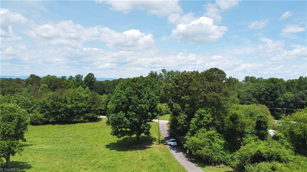 1732 Cedar Forest Road