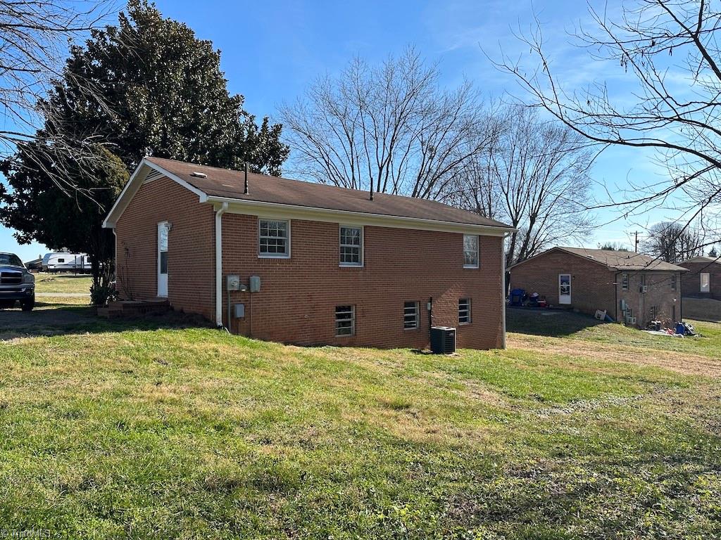 136 Shamrock Avenue
