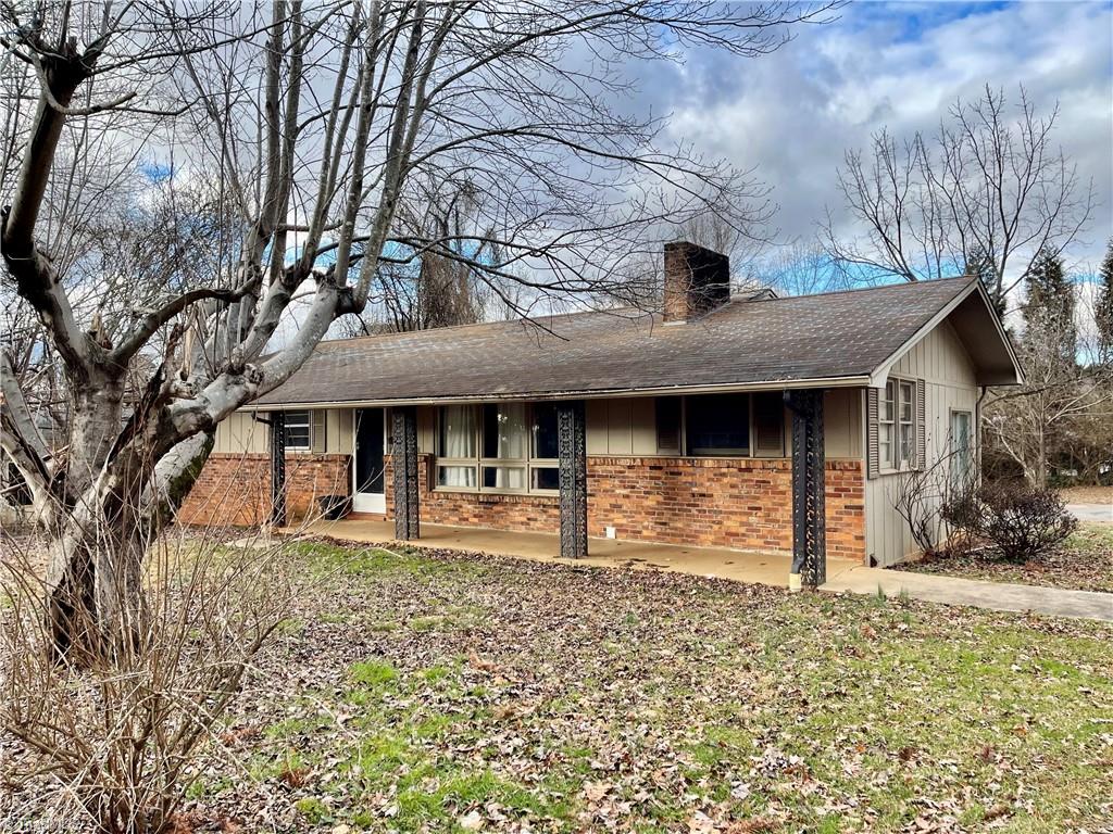 160 W Robin Road