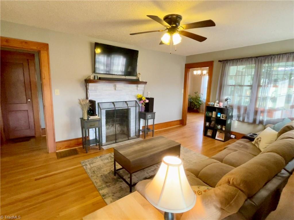 3030 Poplar Springs Road