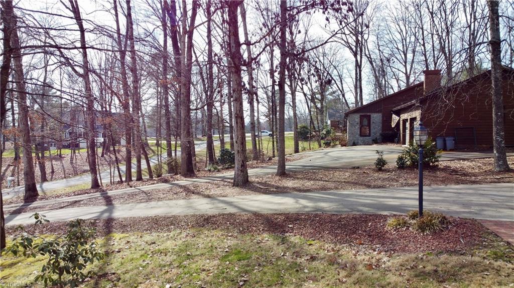 111 Ridgewood Lane