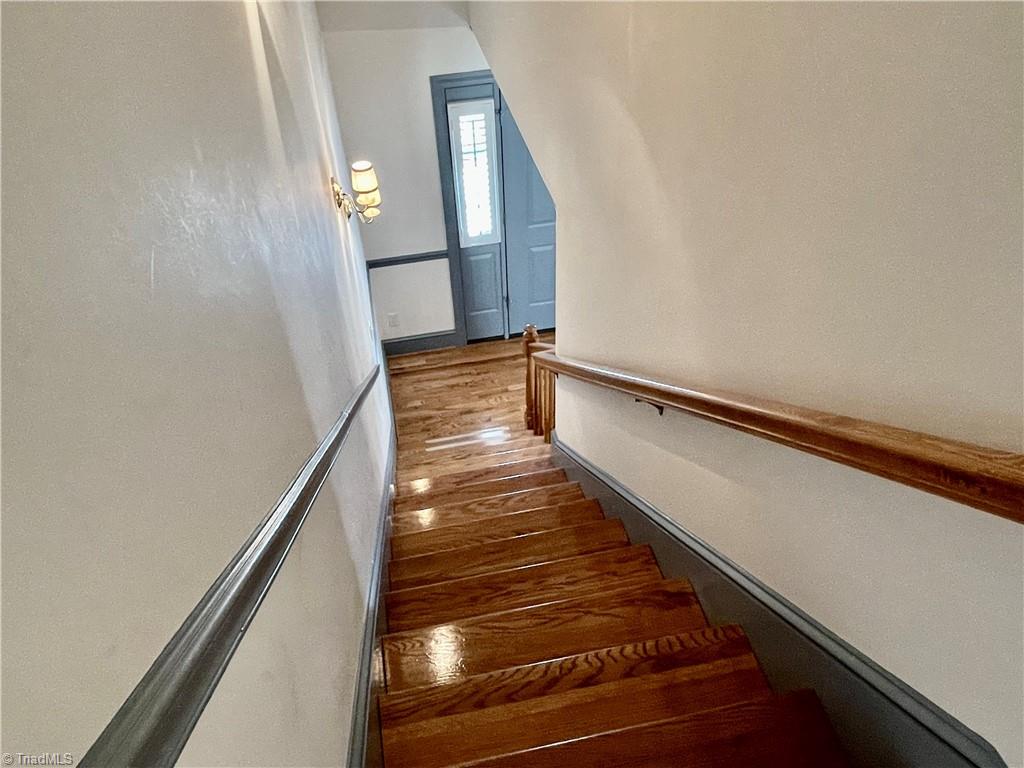 111 Ridgewood Lane