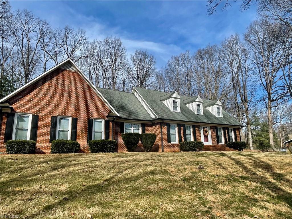 111 Ridgewood Lane