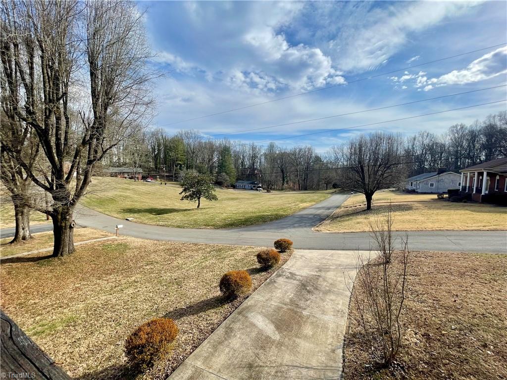 153 Edgewood Drive