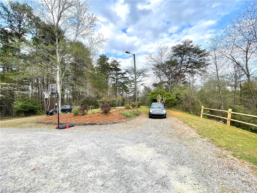 120 Skyline Drive