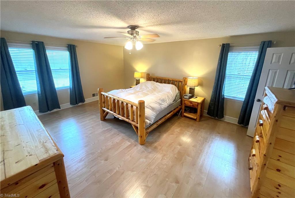 120 Skyline Drive