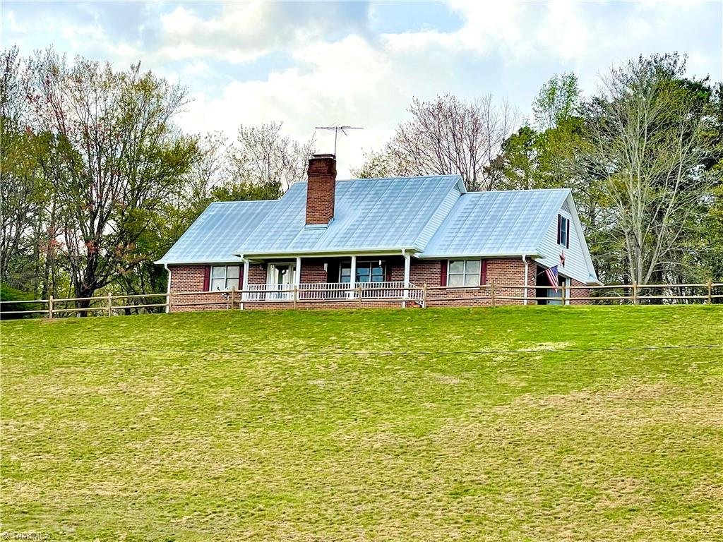 120 Skyline Drive