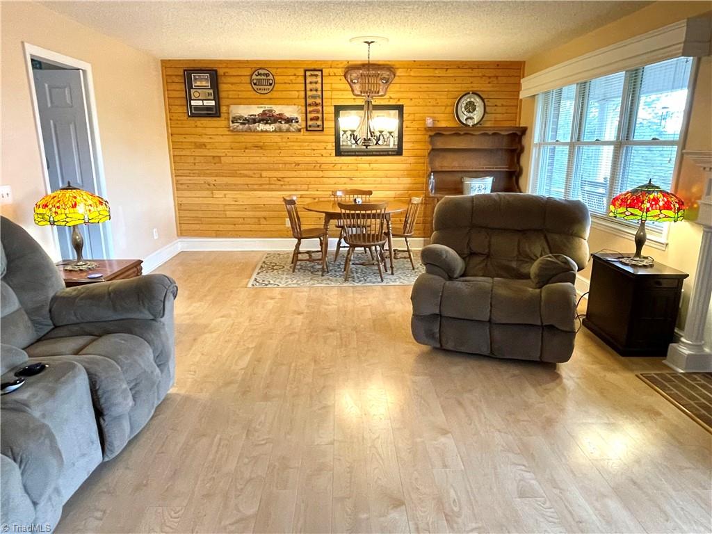 120 Skyline Drive