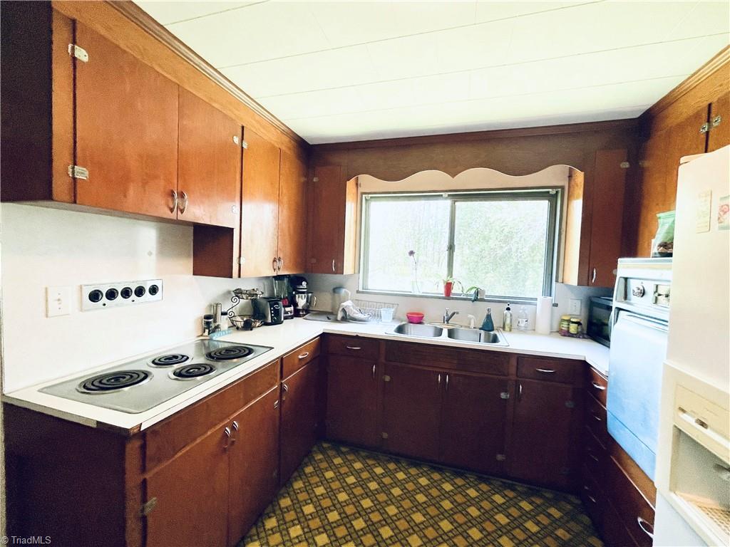 133 Klondike Road