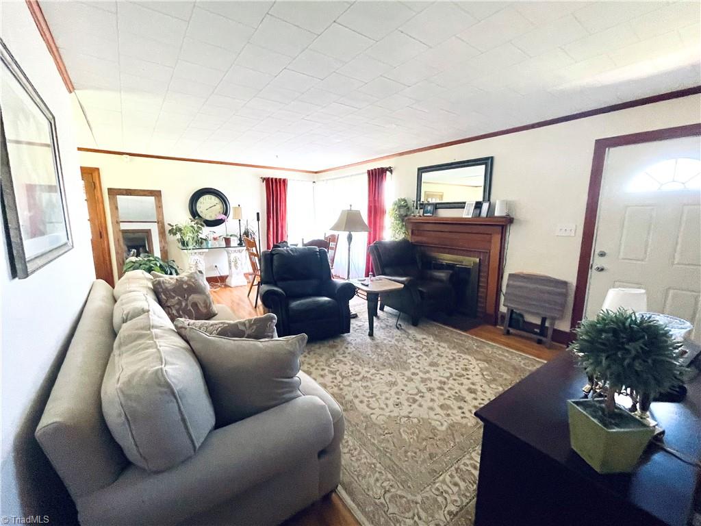 133 Klondike Road
