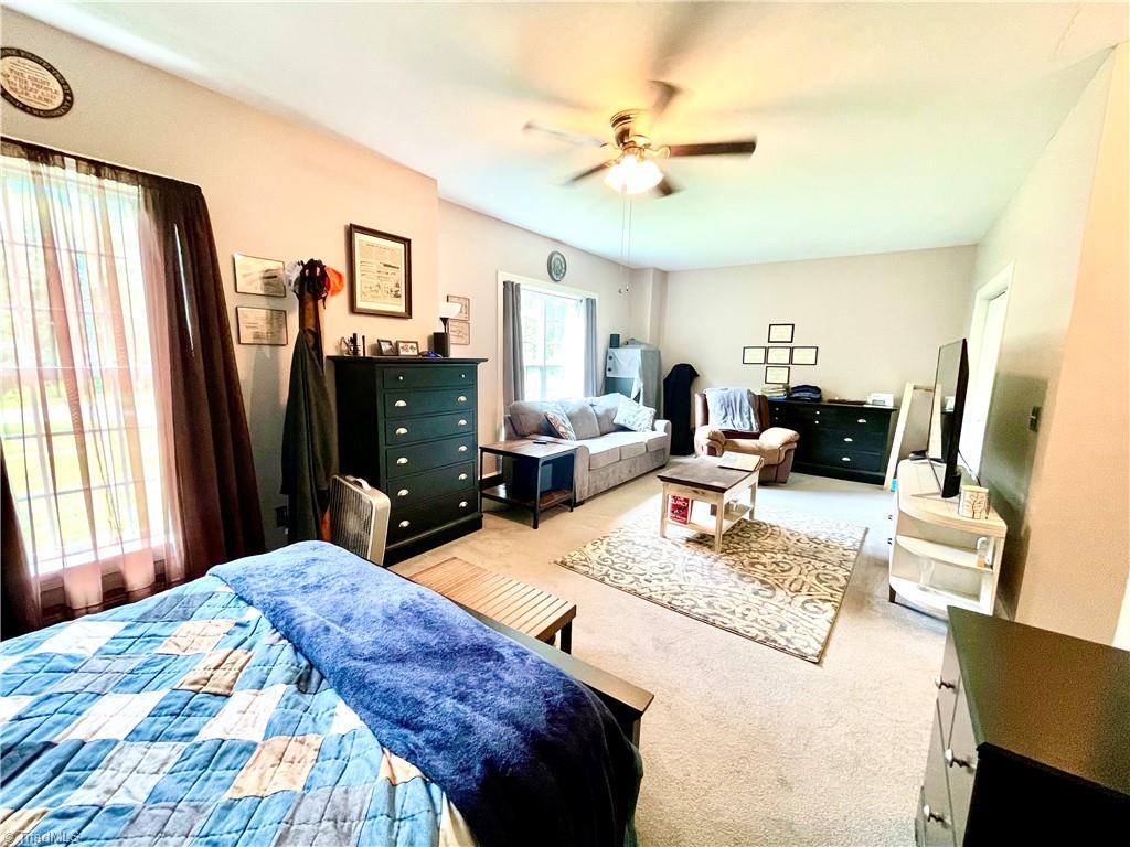 207 Goodwin Circle