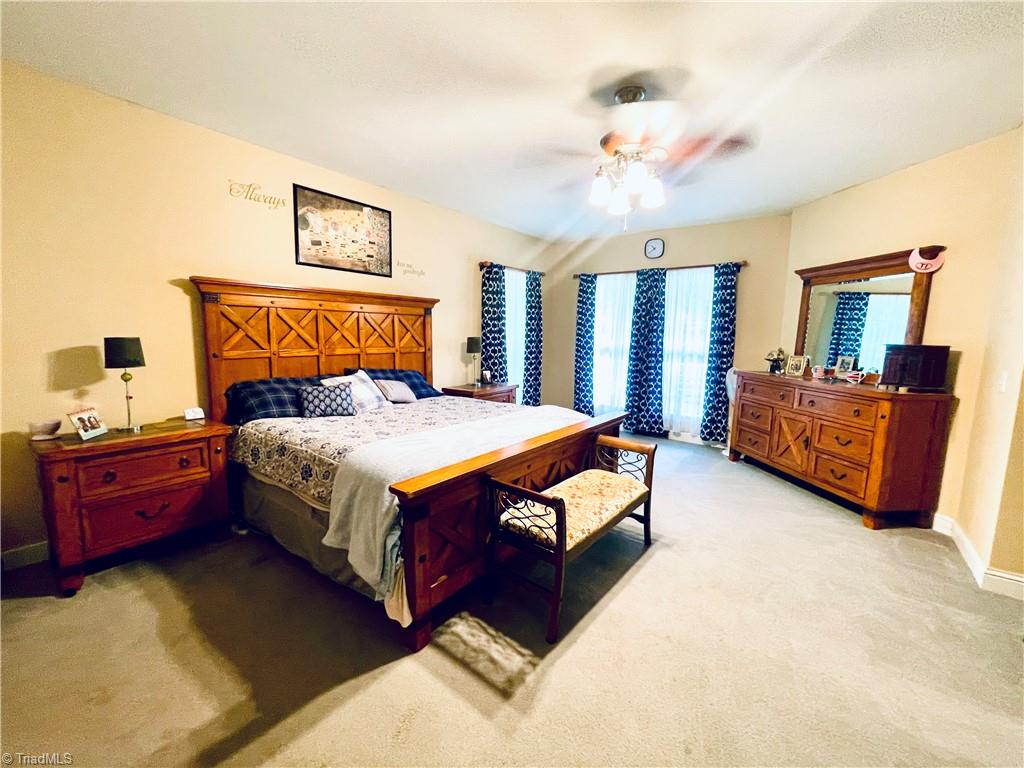 207 Goodwin Circle