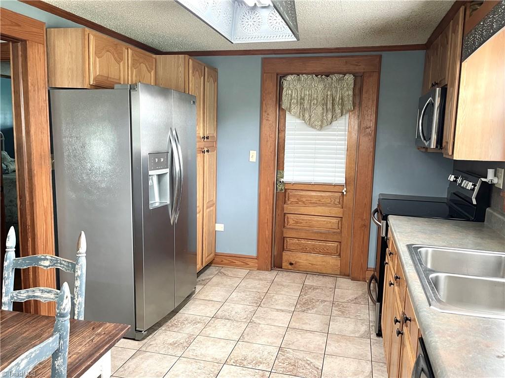 6304 US Highway 21