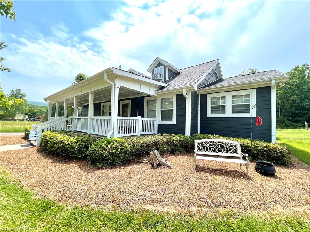 6304 US Highway 21