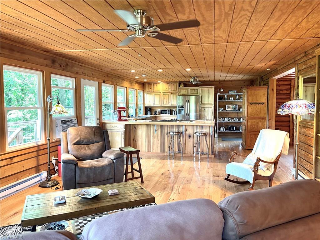 4681 Rockford Road