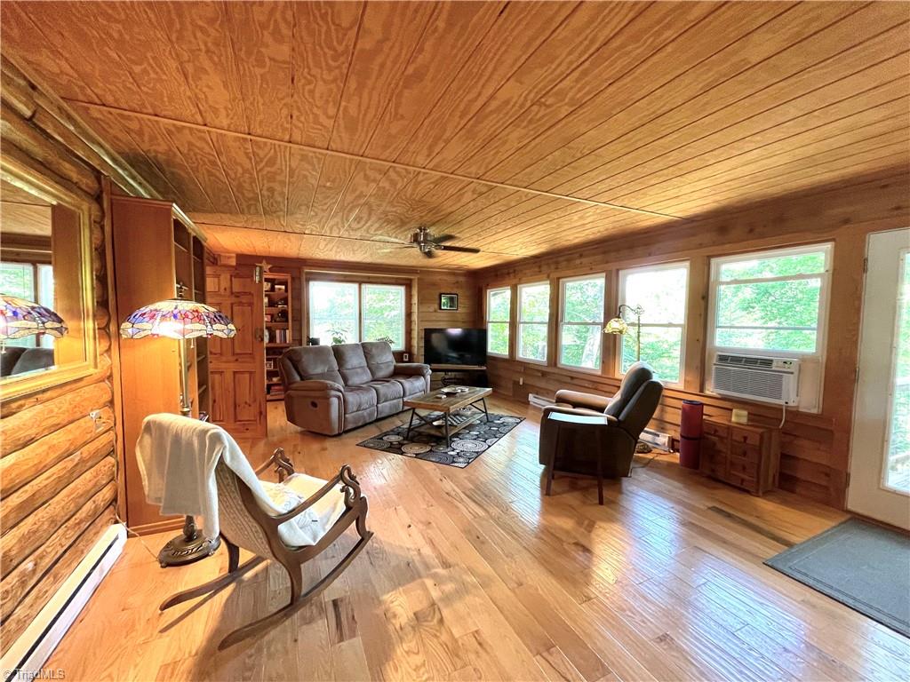 4681 Rockford Road