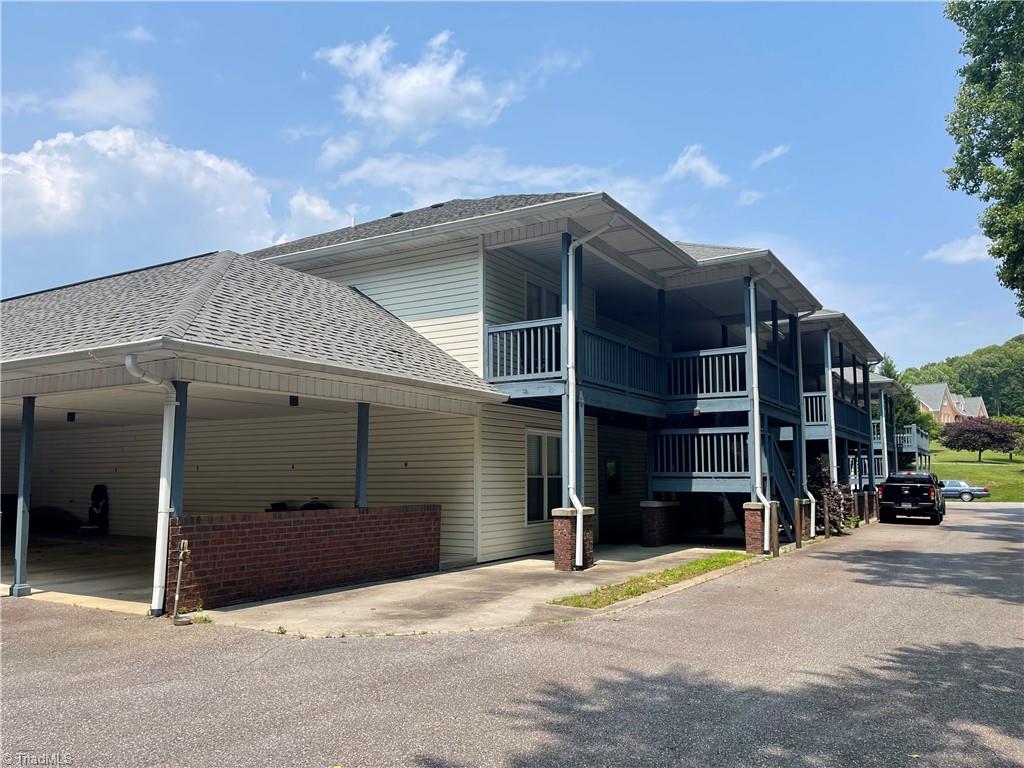 267 Laurel Lane # B