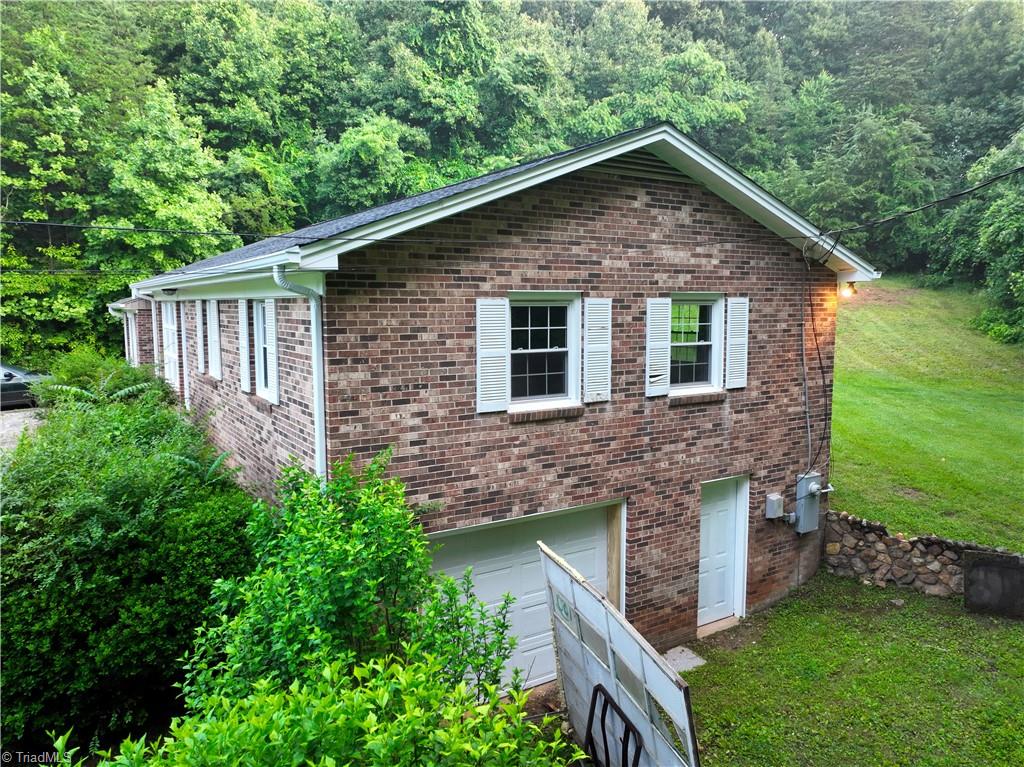 311 Blue Hollow Road