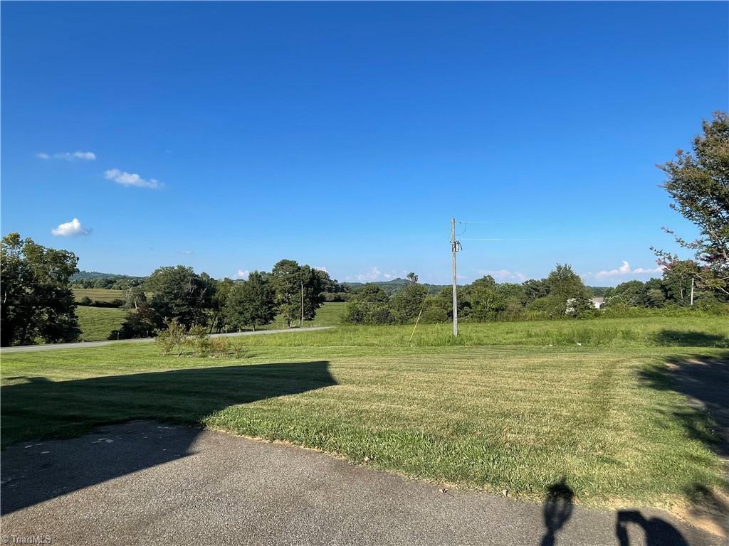 6004 Pea Ridge Pass