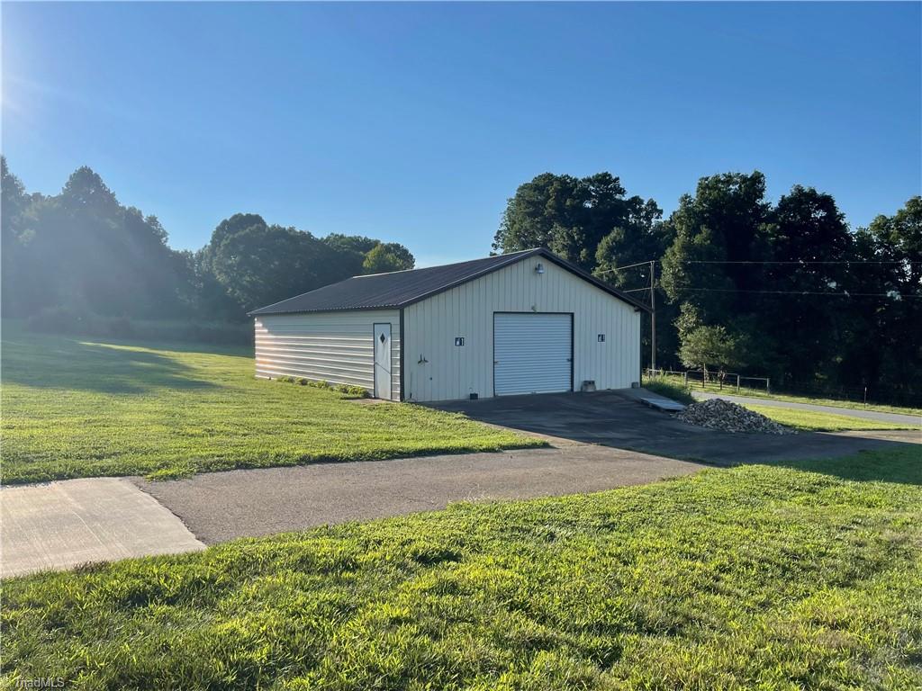6004 Pea Ridge Pass