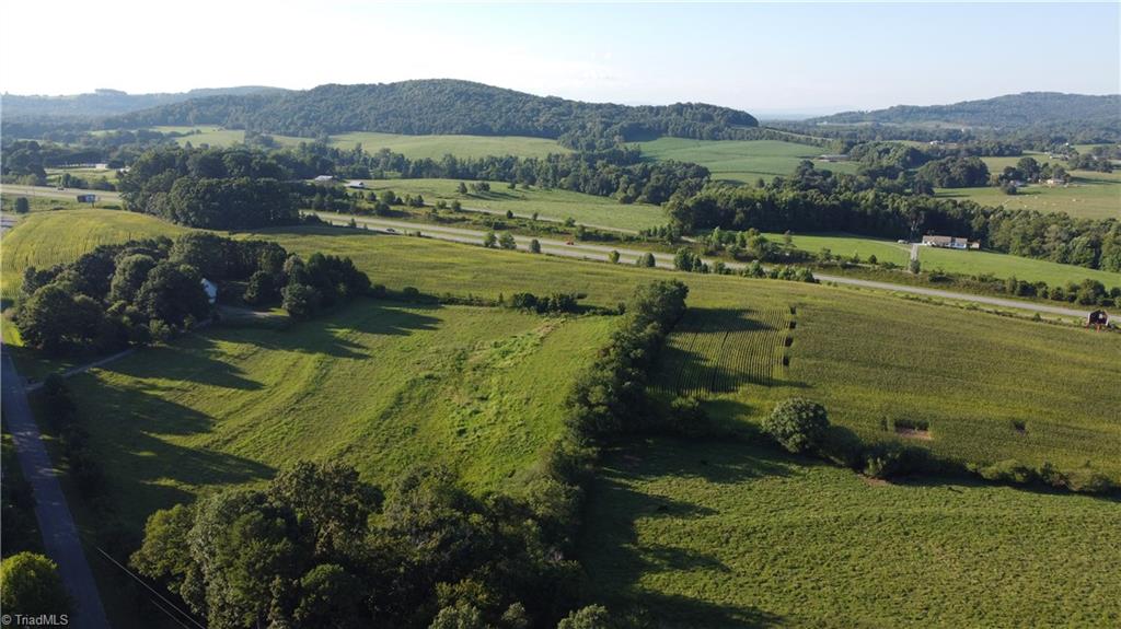 6004 Pea Ridge Pass