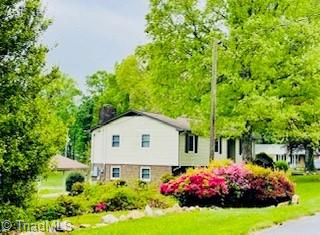 292 Forest Knoll Drive