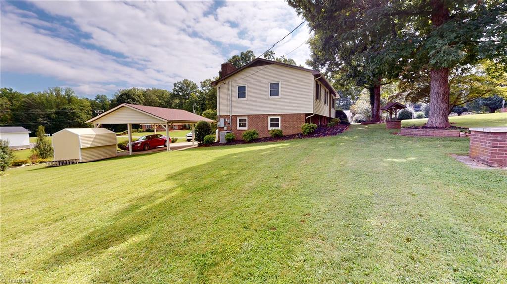292 Forest Knoll Drive