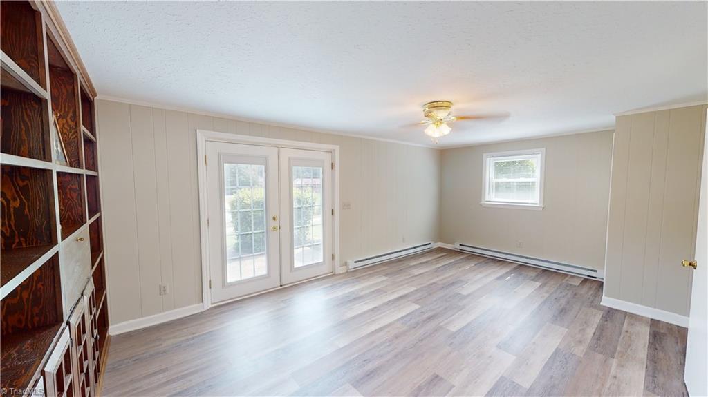 292 Forest Knoll Drive