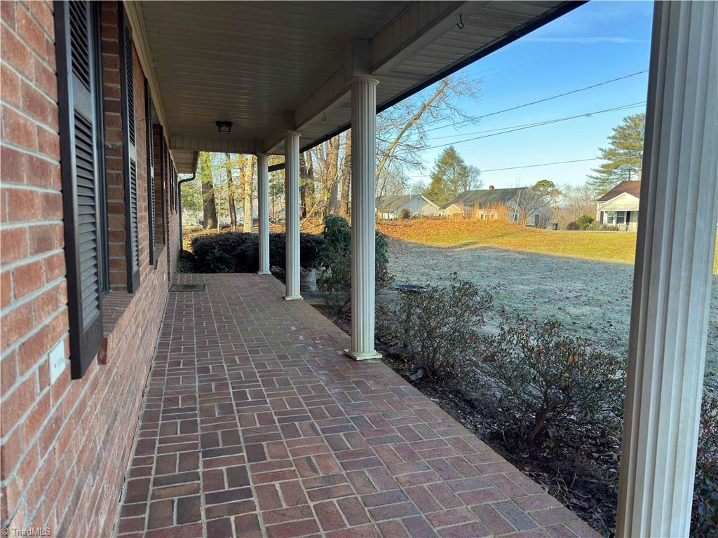 469 Oakland Drive