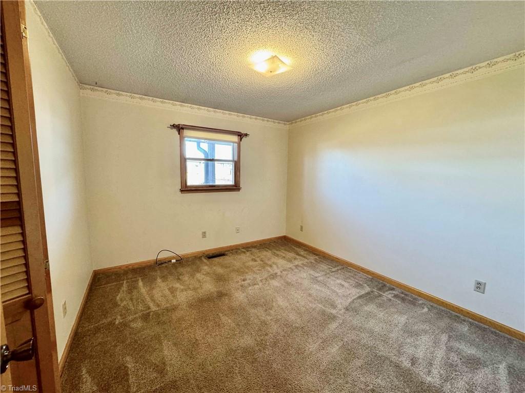 469 Oakland Drive