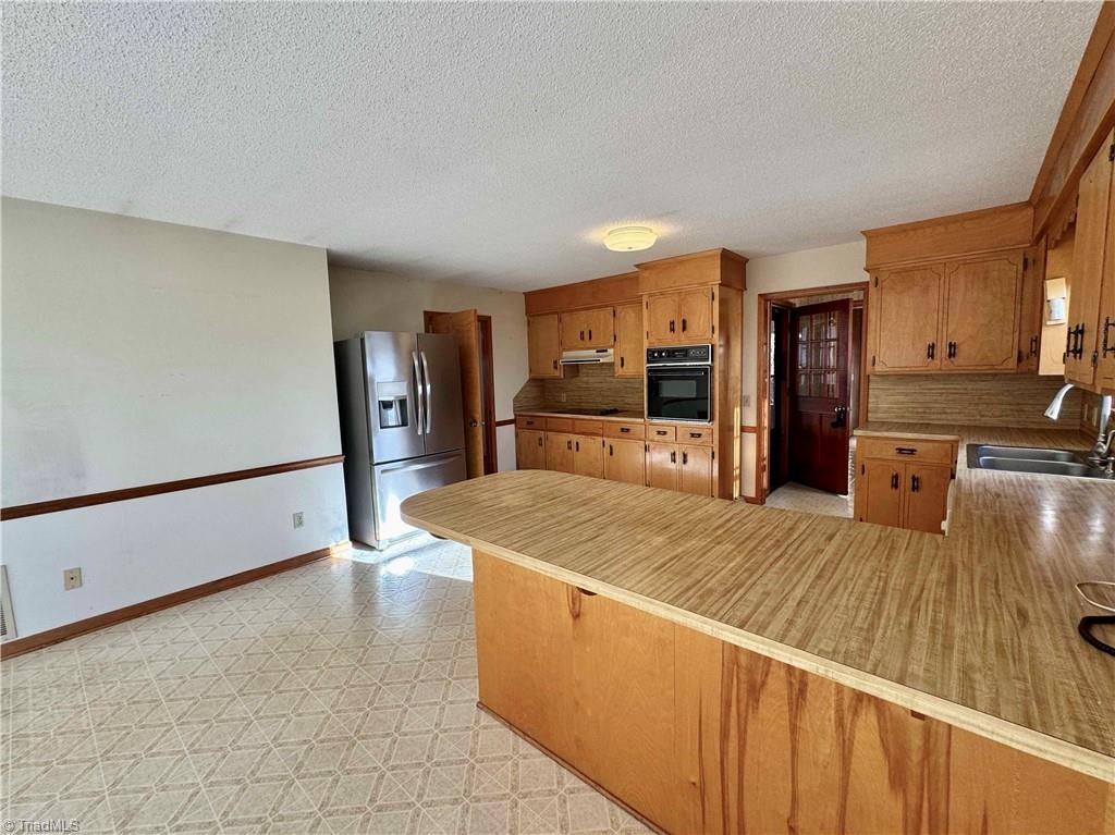 469 Oakland Drive