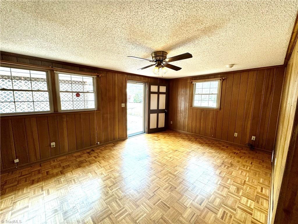 3557 Elkin Highway 268