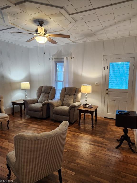 119 Salmon Street