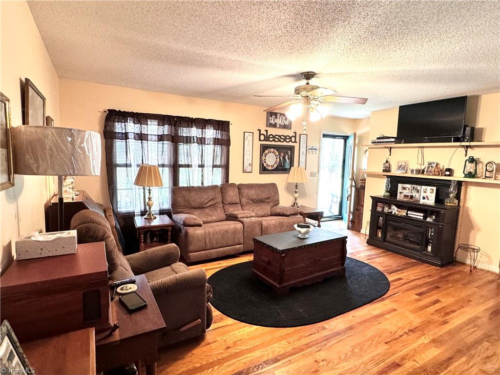 200 Short Street Drive