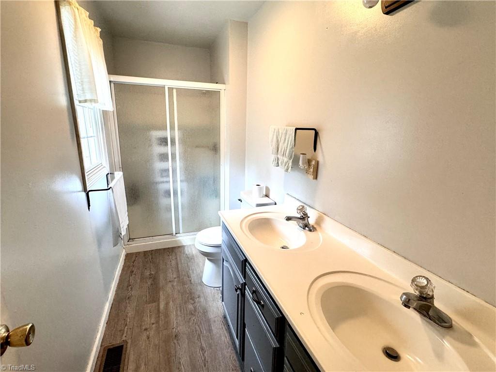 200 Short Street Drive