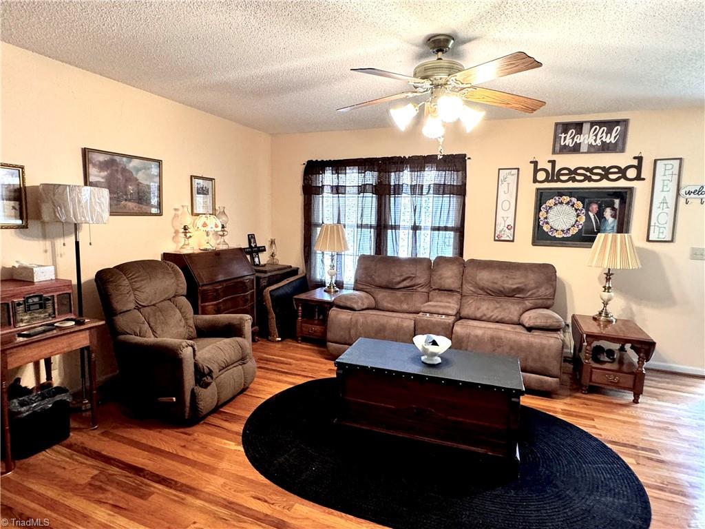 200 Short Street Drive