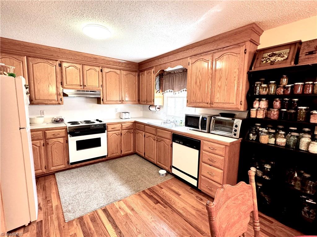 200 Short Street Drive