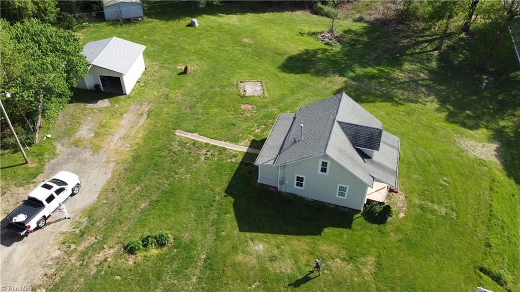 363 Spicer Road