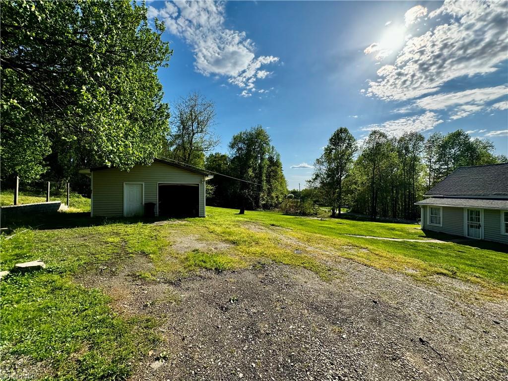 363 Spicer Road