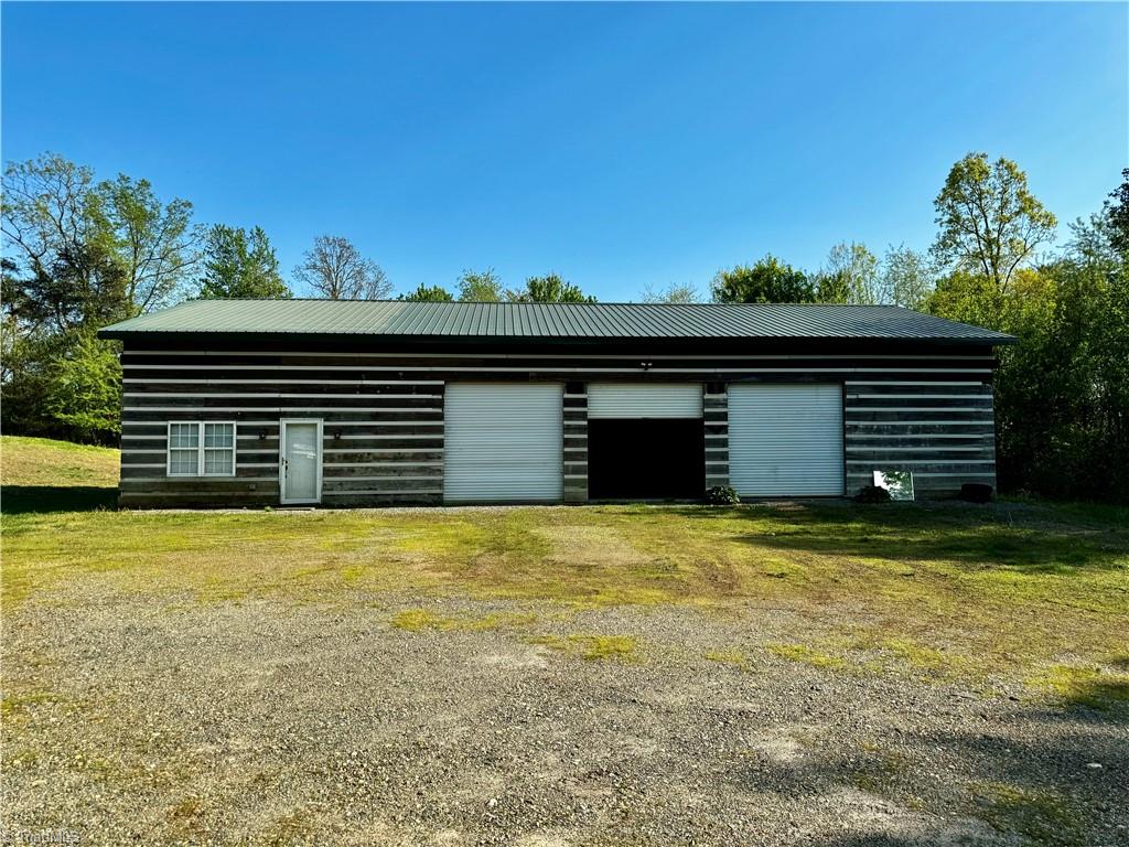 475 Spicer Road